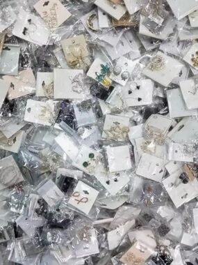 💎 6-PIECE MYSTERY JEWELRY BUNDLE 💎 6 for $30